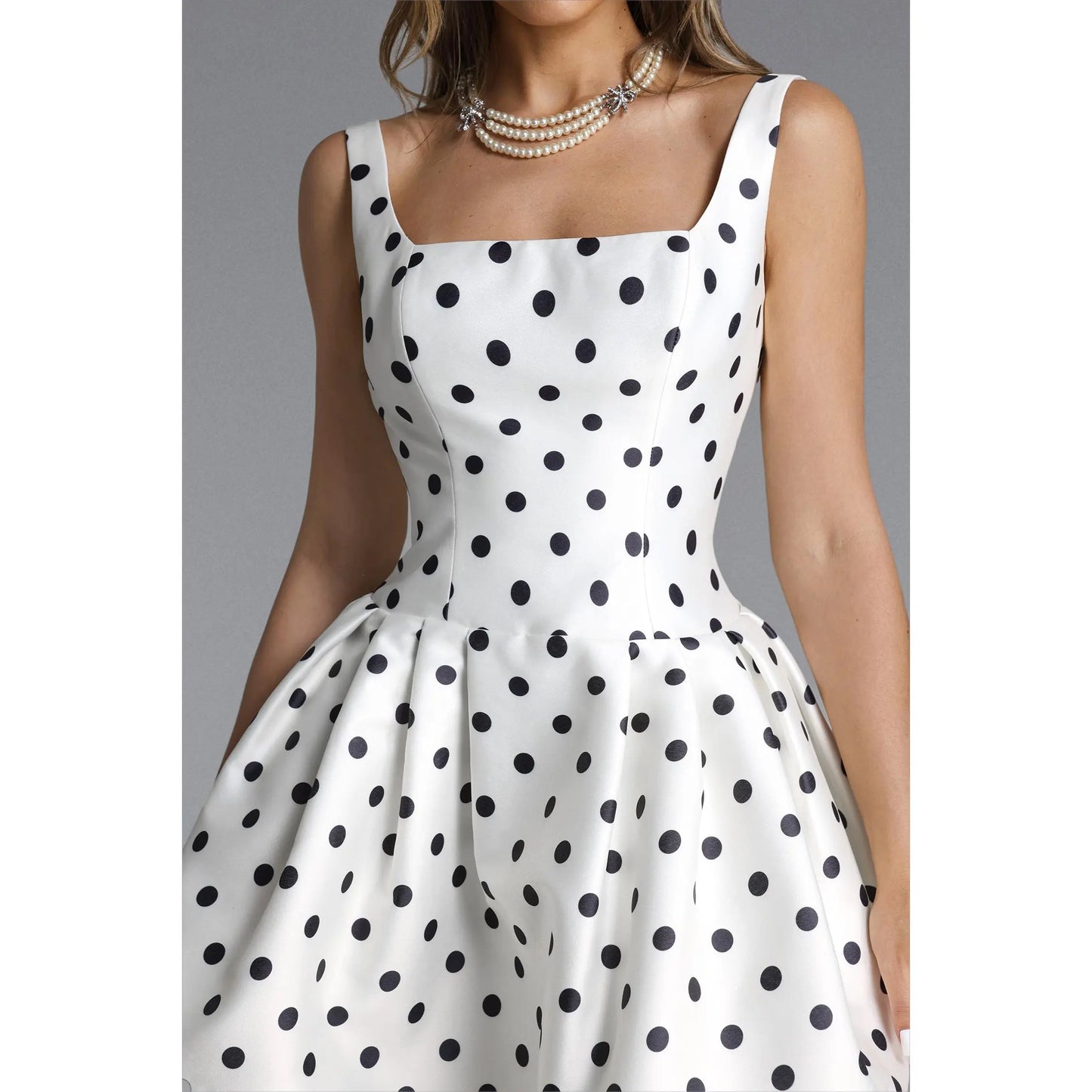 BELLA BARNETT Women'S Simone Casual Polka Dot Dress - Classic Tailored Square Neck, Short True-To-Size Mini Short Dress for Women, Mini Dress